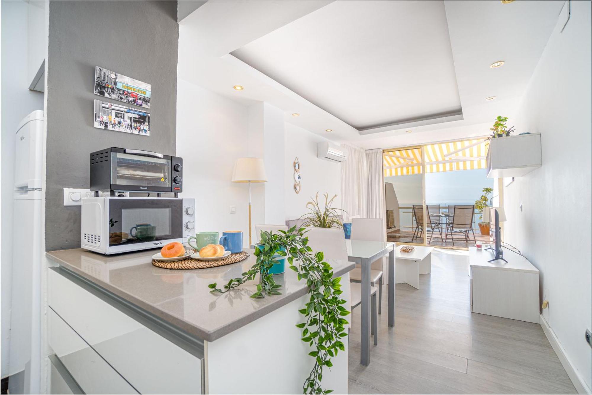Apartment Meda Chica Roses Ngoại thất bức ảnh